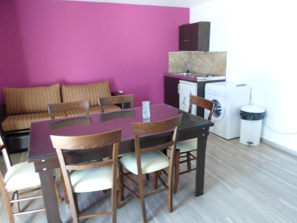 Manos Apartments Ayos Nikolaos Dış mekan fotoğraf